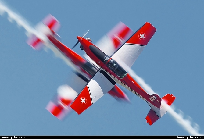 PC-7 Team - opposition pass
