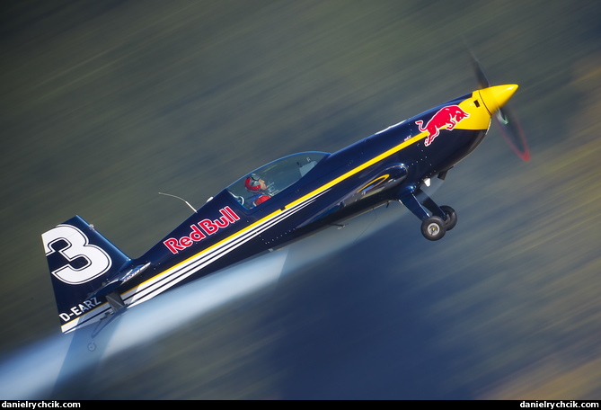 Extra 300LX - Challenger class
