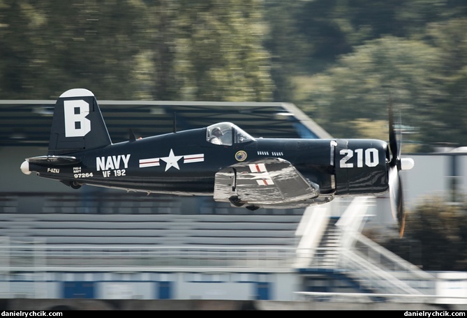 Vought F4U-4 Corsair