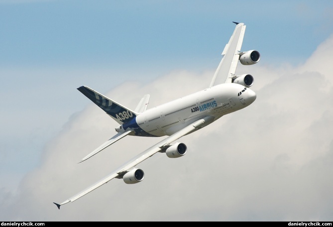 Airbus A380