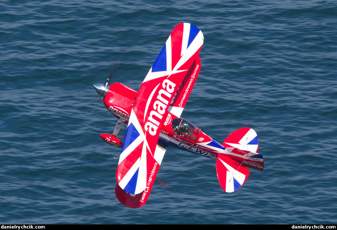 Pitts S-2S Special