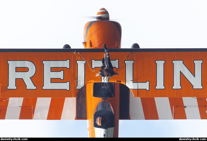 Boeing PT-17 Kaydet (Breitling Wingwalkers)
