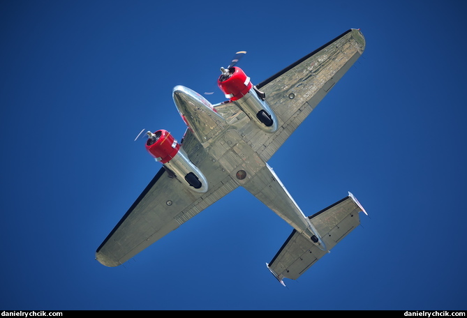 Beech 18