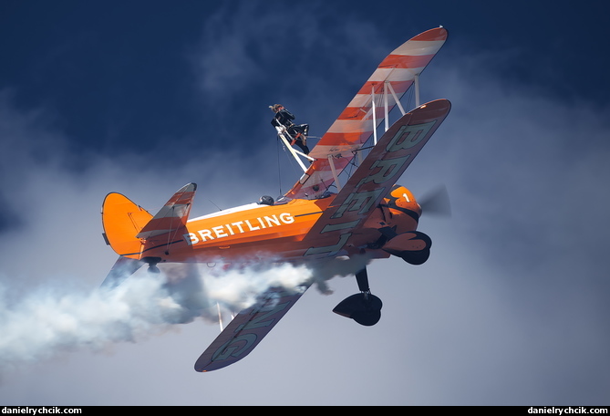 Boeing PT-17 Kaydet (Breitling Wingwalkers)