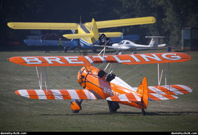 Boeing PT-17 Kaydet (Breitling Wingwalkers)