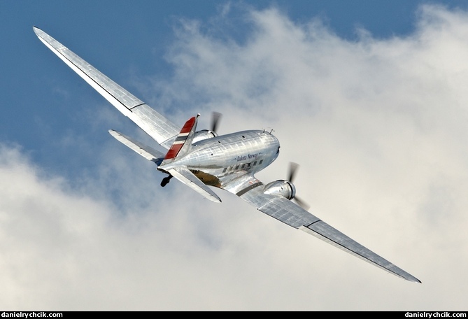 Douglas C-53D Skytrooper (DC-3A)