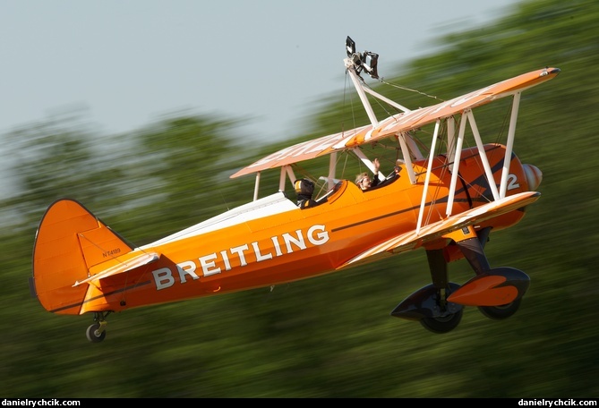 Boeing PT-17 Kaydet (Breitling Wingwalkers)