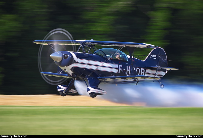Pitts S2B