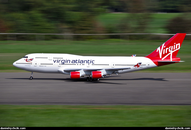 Boeing 747-400