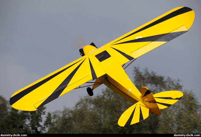 Piper J3 Cub