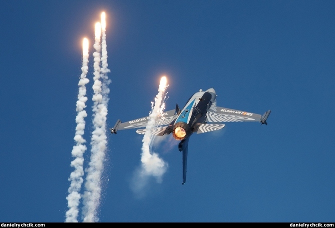 F-16C solo display (Belgian Air Force)