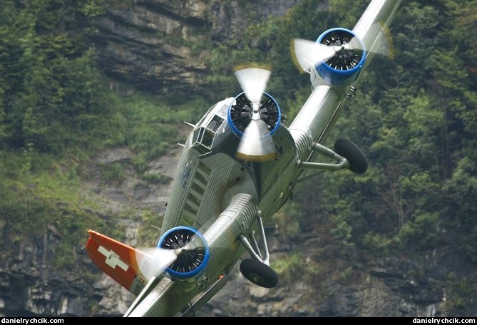 Junkers Ju-52