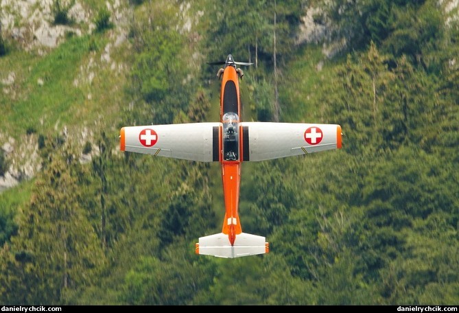 Pilatus PC-7 display