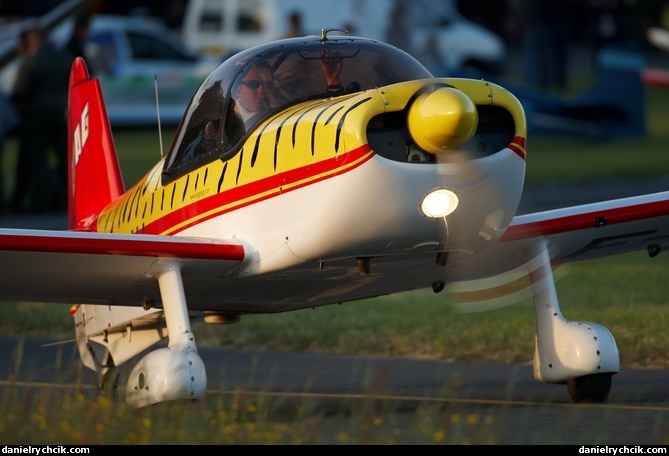 Mudry CAP-10B
