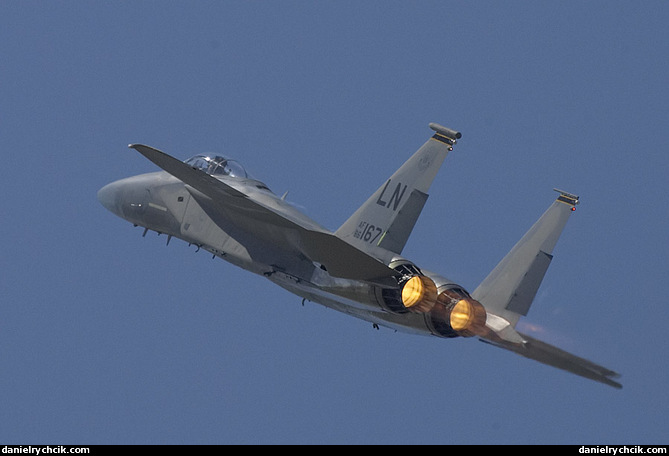 F-15C Eagle solo display