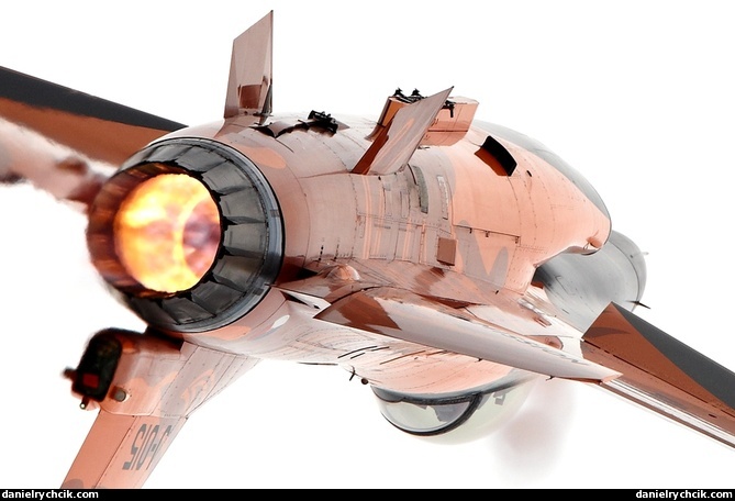 F-16C Falcon solo display (Royal Netherlands Air Force)