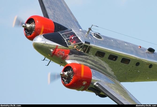 Beech 18