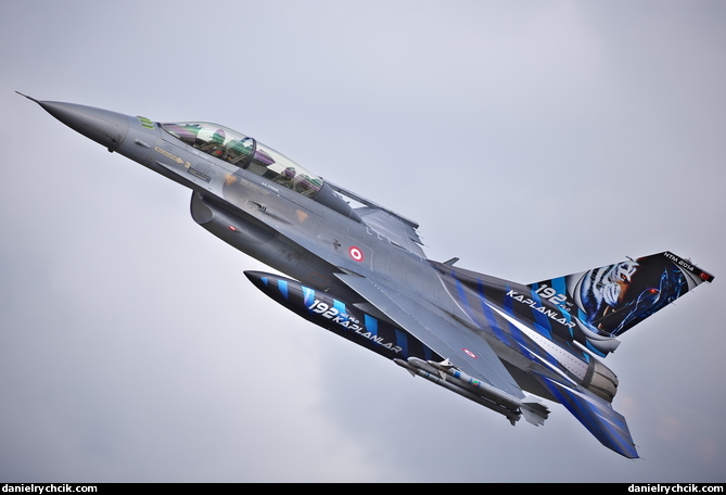Lockheed-Martin F-16D Falcon (Turkish Air Force)