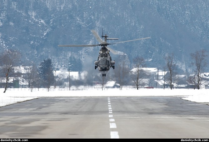 Aerospatiale TH89 Super Puma