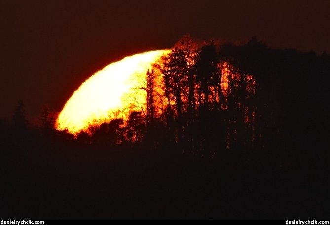 Setting sun over the Payerne airbase